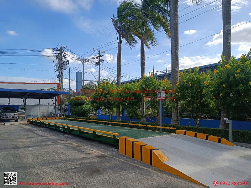 trạm cân ô tô tích hợp camera